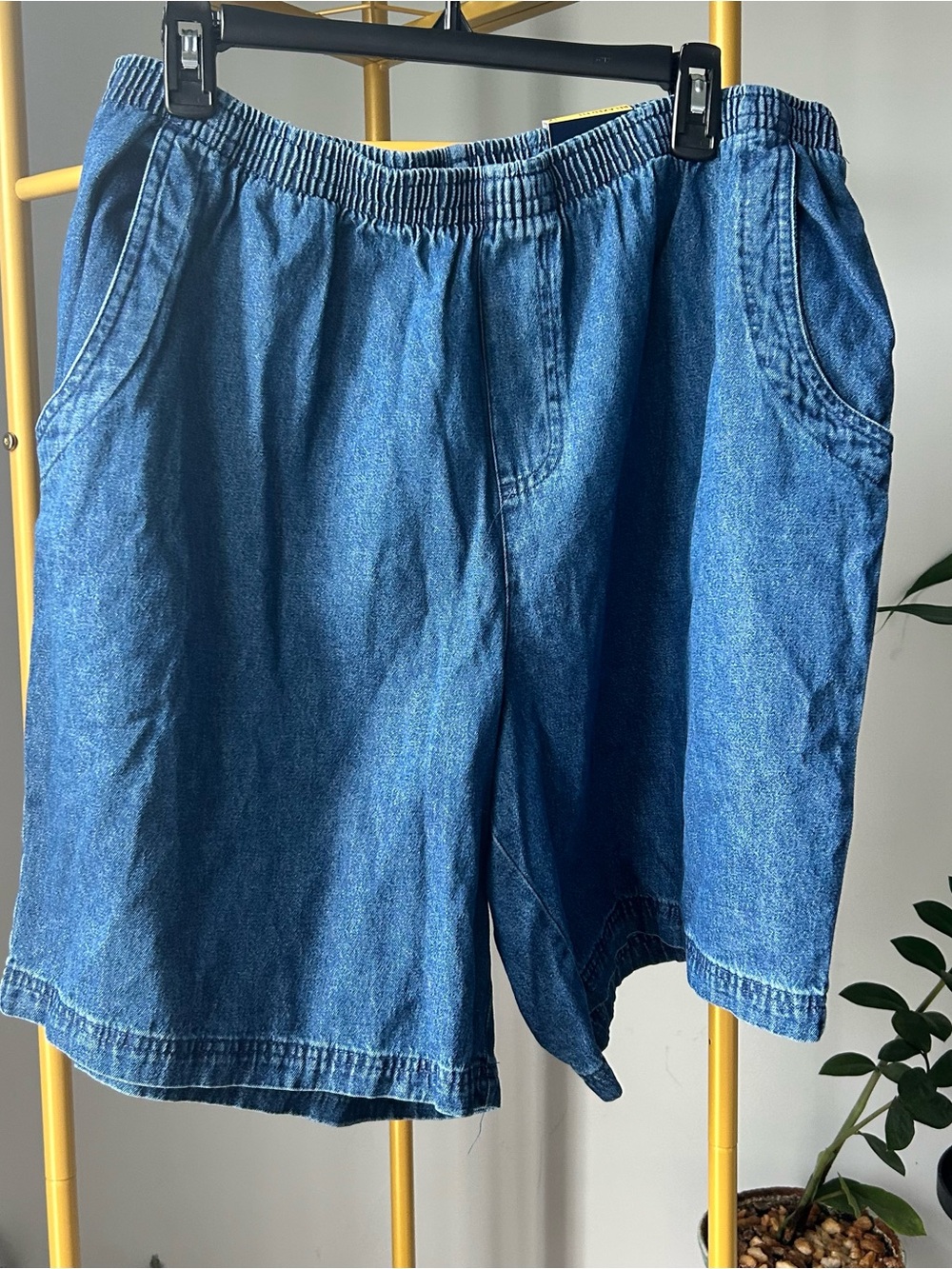 Basic Editions comfort relaxed fit elastic waist denim shorts plus  size 1X NEW